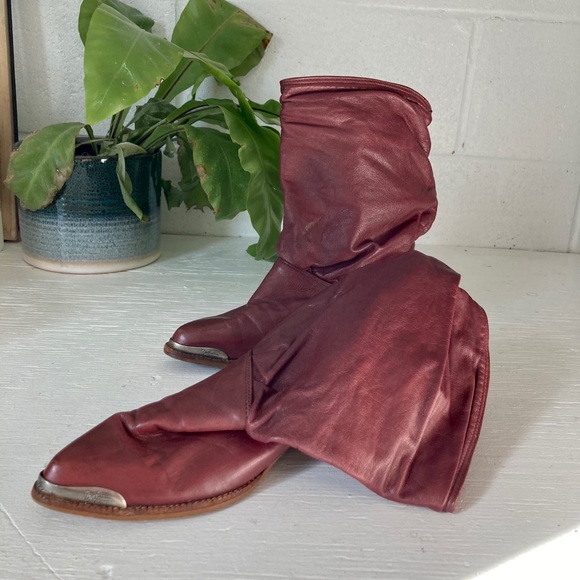 Vintage Zodiac cowboy boots - Picture 3 of 13